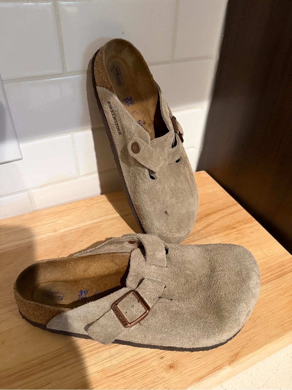 Birkenstock Boston Soft Footbed Suede Clogs Taupe 39 (Ladies 8) - Picture 3 of 7